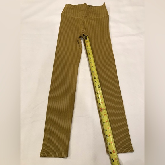 NWT Good American Leggings ( Size 00/0) Color Green - Picture 3 of 6